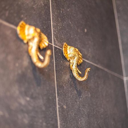 Luxury Suites Boutique By Rikas Hotels Антверпен Экстерьер фото