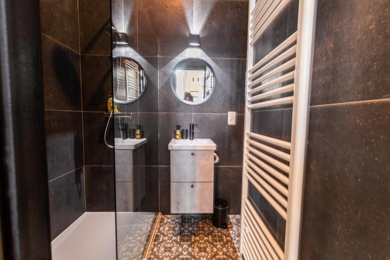 Luxury Suites Boutique By Rikas Hotels Антверпен Экстерьер фото